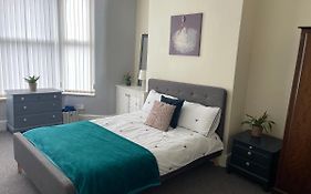 Marks Place